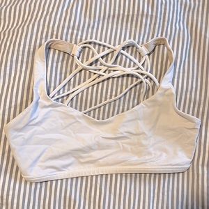 Lululemon free to be wild bra size 8